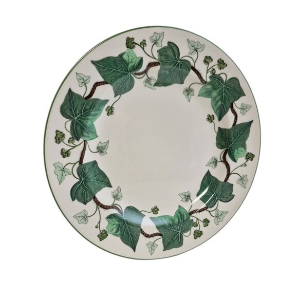Wedgwood Napoleon Ivy Dinner Plate 10.5 in Queens Ware England Green Vine - Picture 9 of 10
